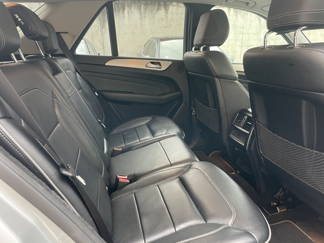Mercedes ML — 18