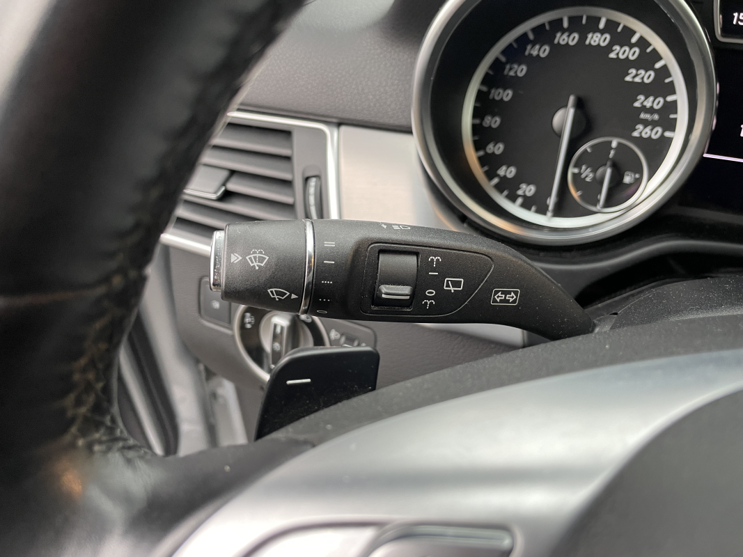 Mercedes ML — 25