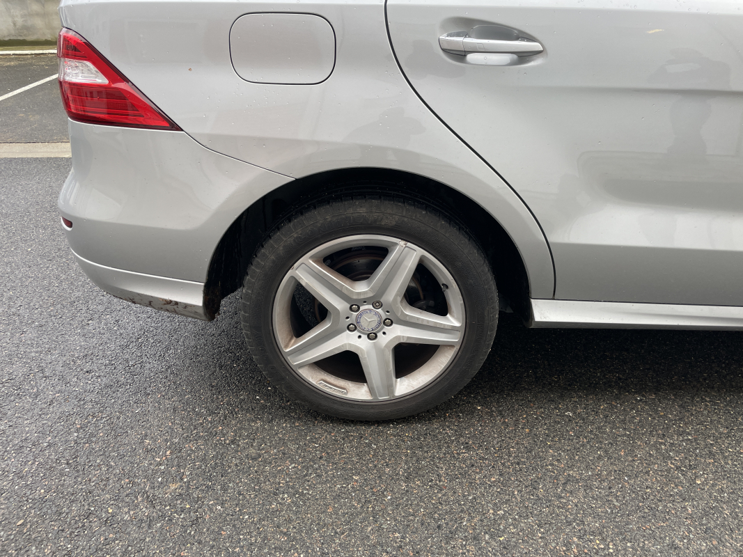 Mercedes ML — 36