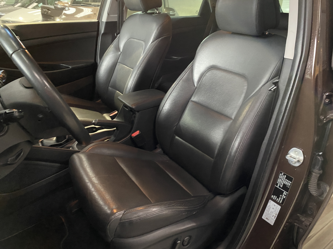 Hyundai Tucson — 9