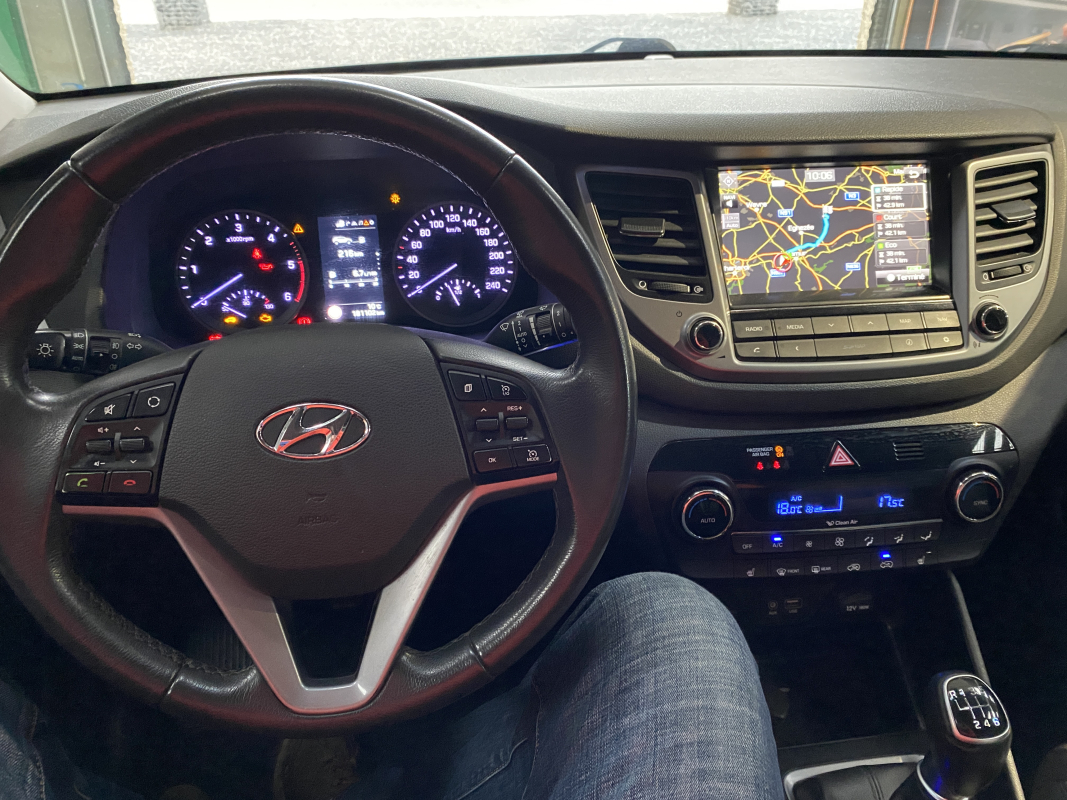 Hyundai Tucson — 20