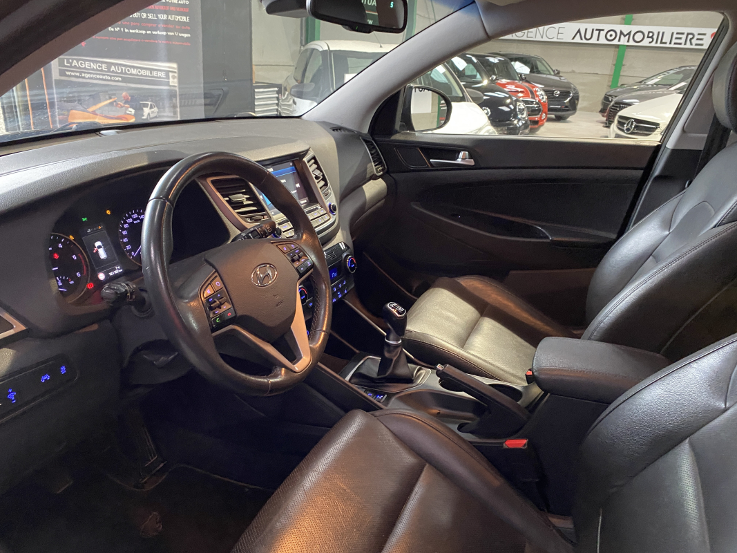 Hyundai Tucson — 10