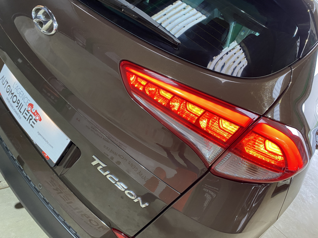 Hyundai Tucson — 17