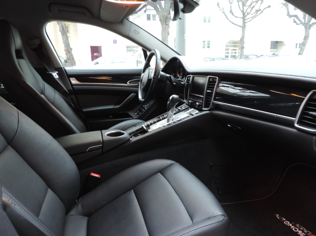 Porsche Panamera — 8