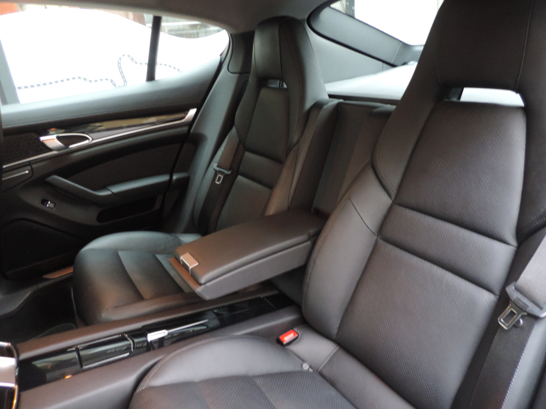 Porsche Panamera — 15