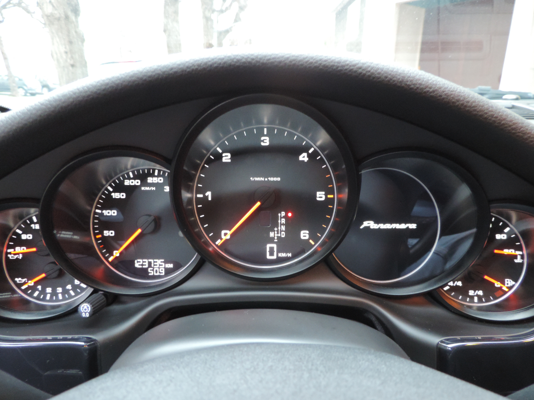 Porsche Panamera — 18