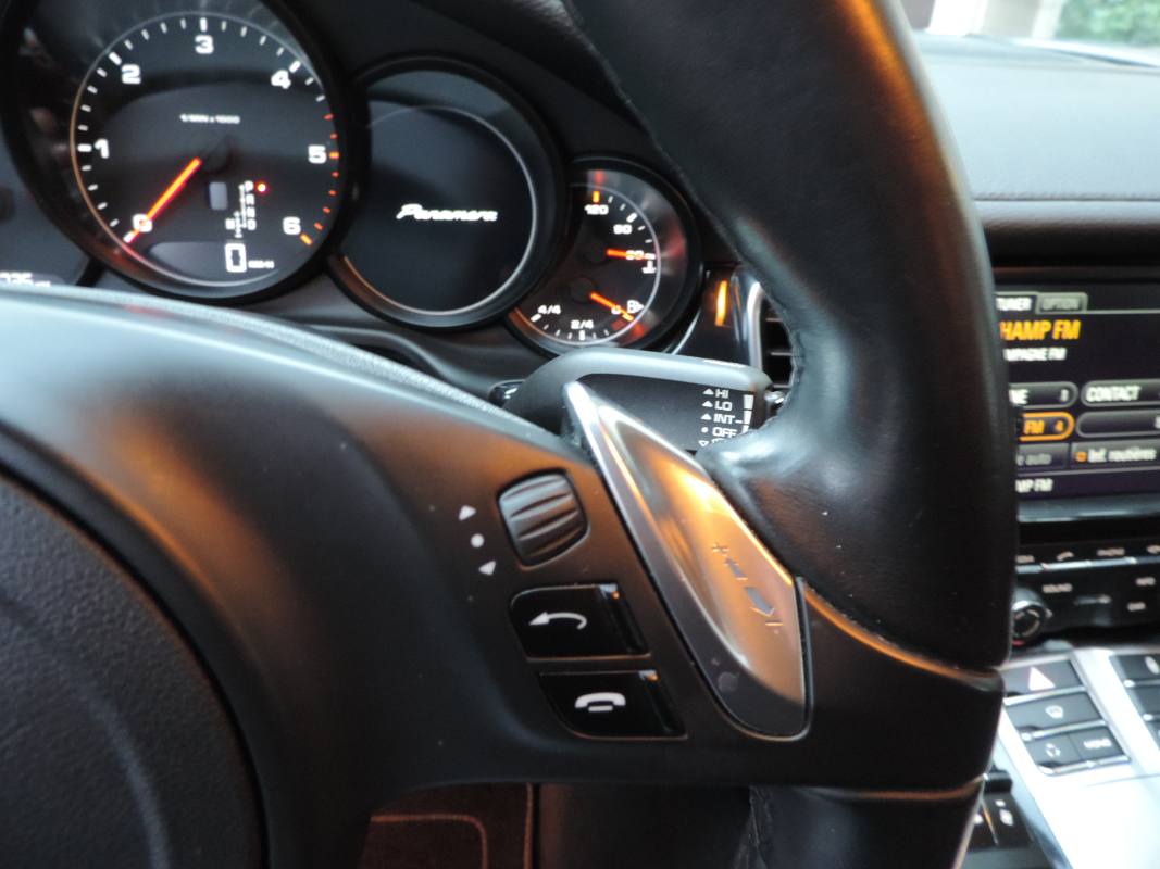 Porsche Panamera — 21