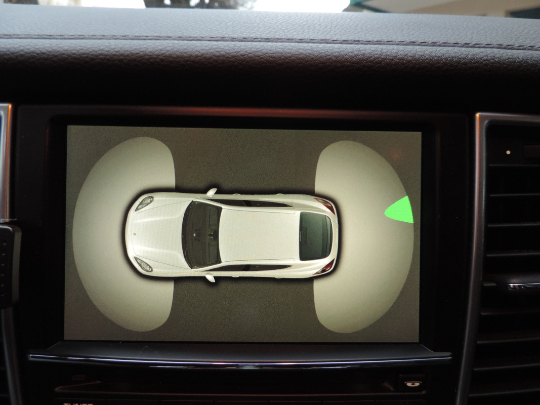 Porsche Panamera — 24