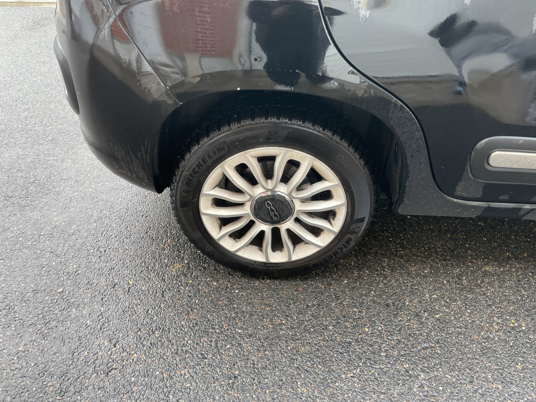 Fiat 500L — 10