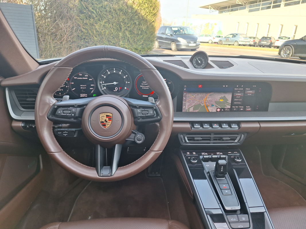 Porsche 911 — 12