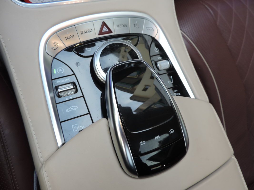 Mercedes Classe S — 27