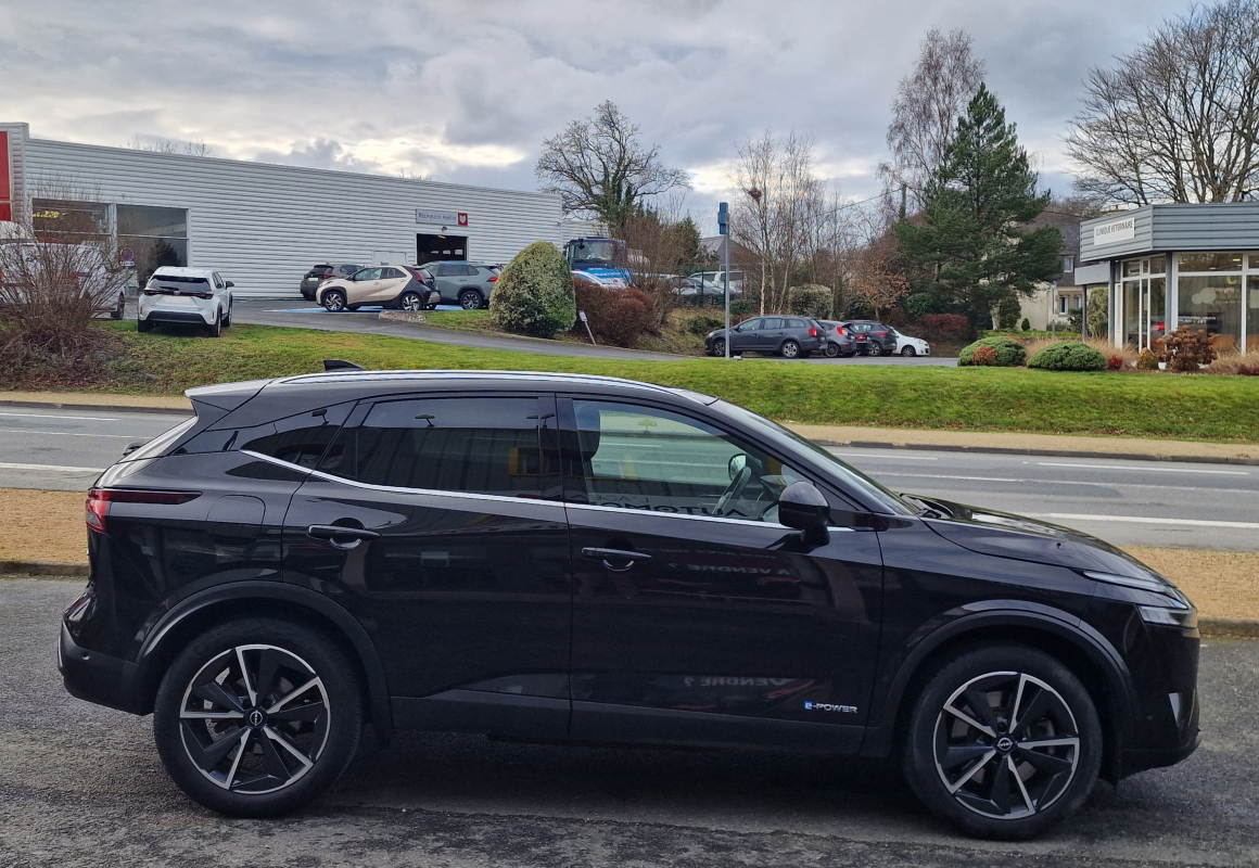Nissan Qashqai — 5