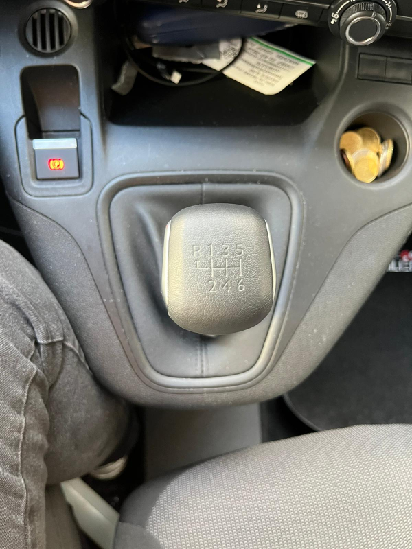Peugeot Partner — 26