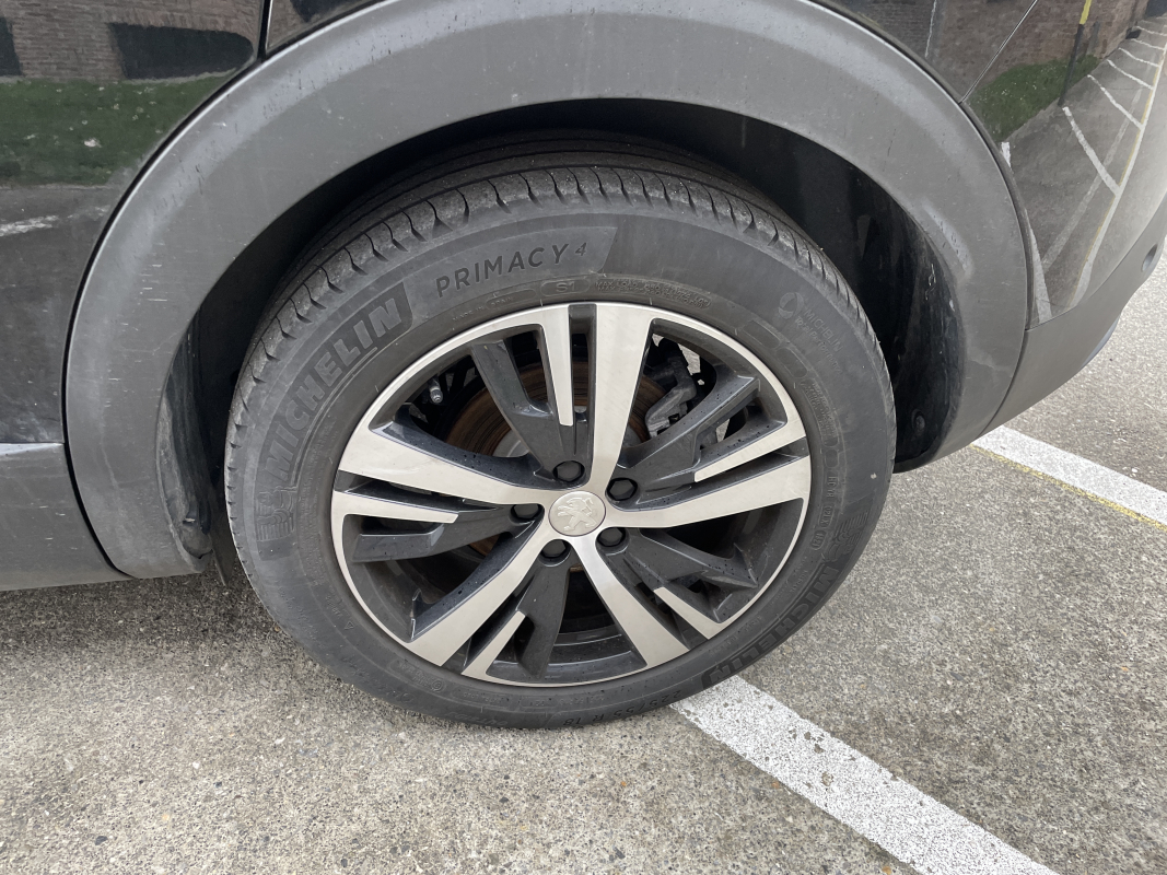 Peugeot 3008 — 32