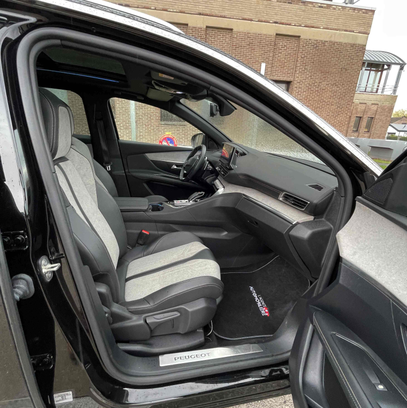 Peugeot 3008 — 15