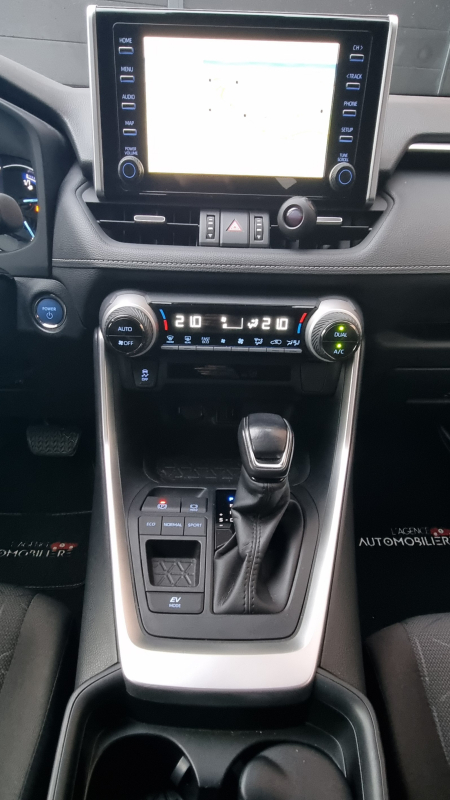 Toyota RAV4 — 16