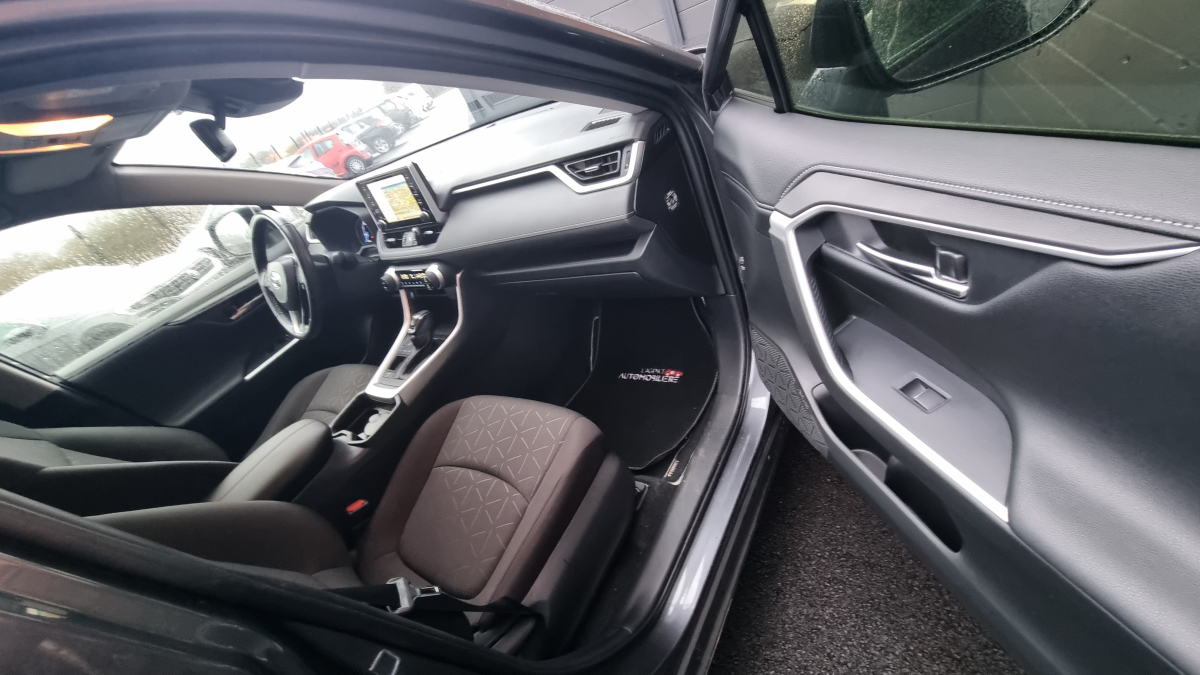 Toyota RAV4 — 22
