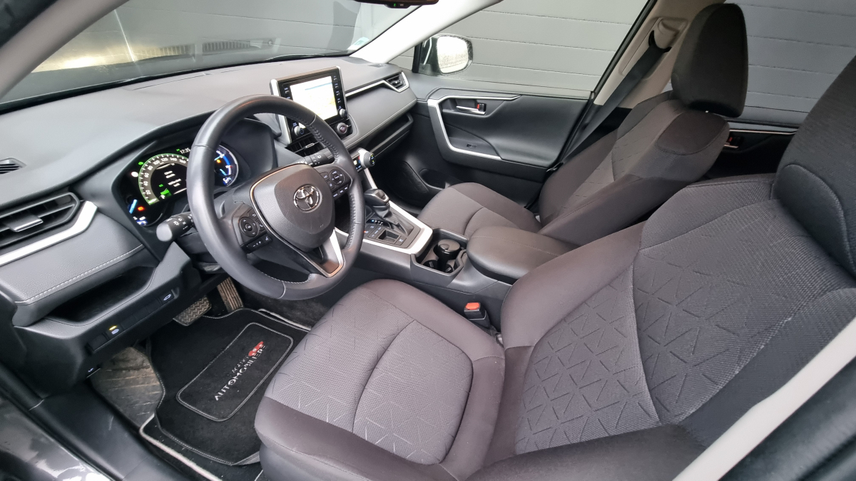 Toyota RAV4 — 25