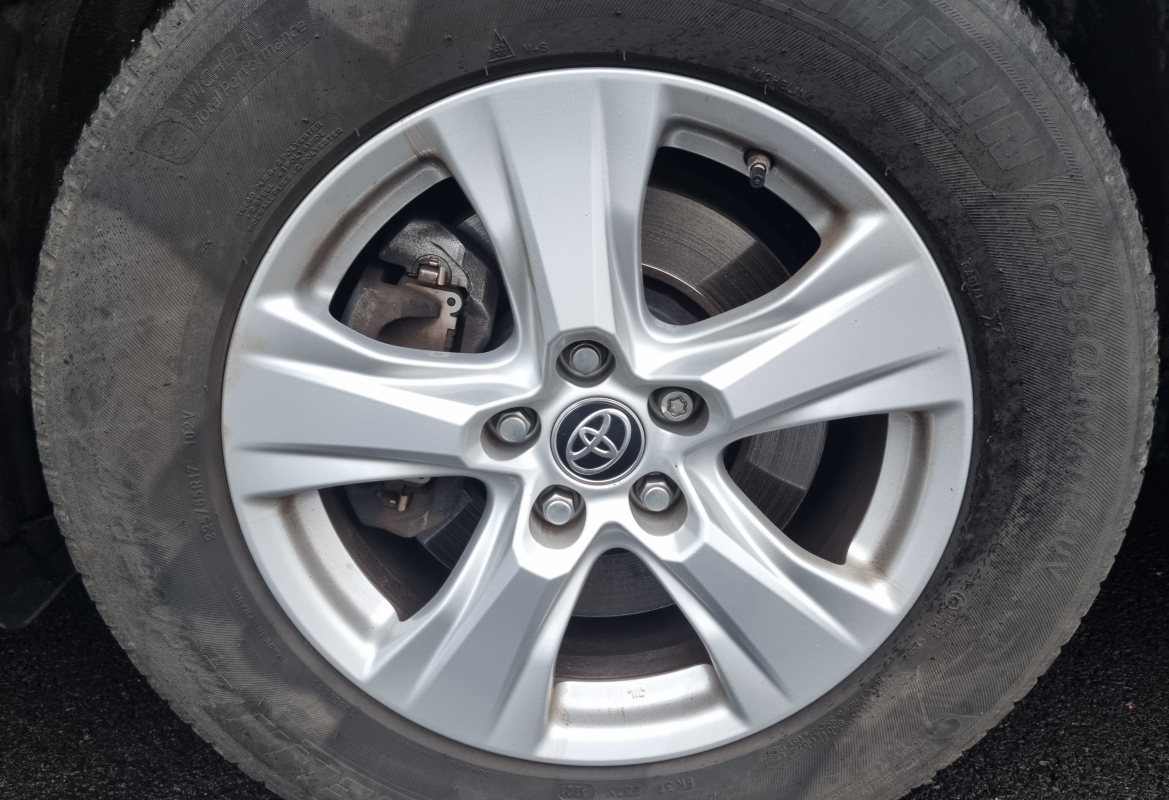 Toyota RAV4 — 29