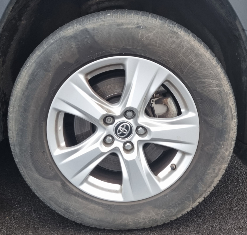 Toyota RAV4 — 30