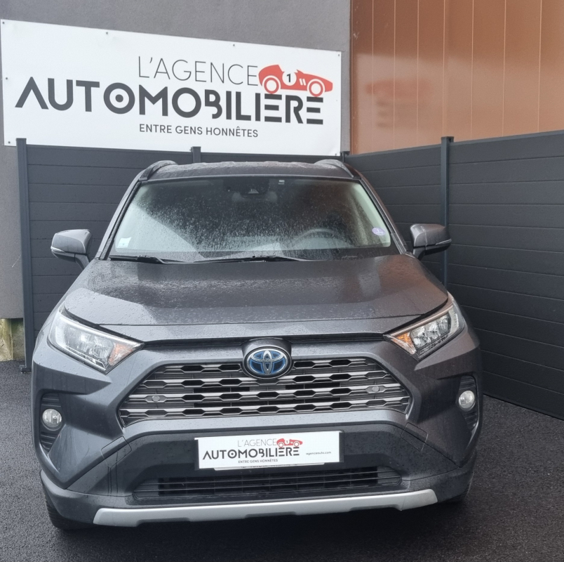 Toyota RAV4 — 2