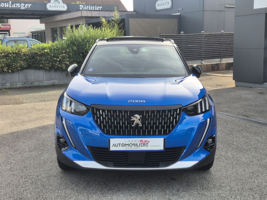 Peugeot 2008 — 3