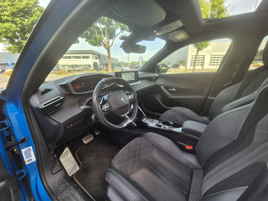 Peugeot 2008 — 38