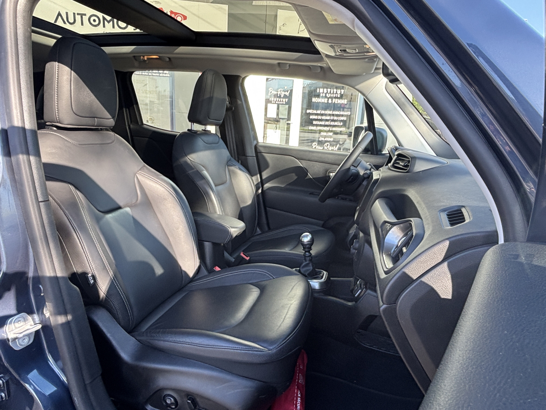 Jeep Renegade — 14