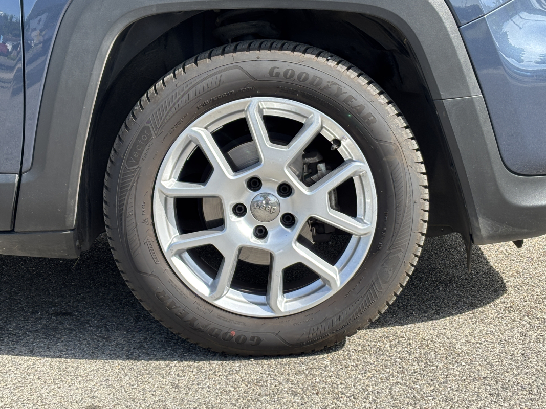 Jeep Renegade — 27