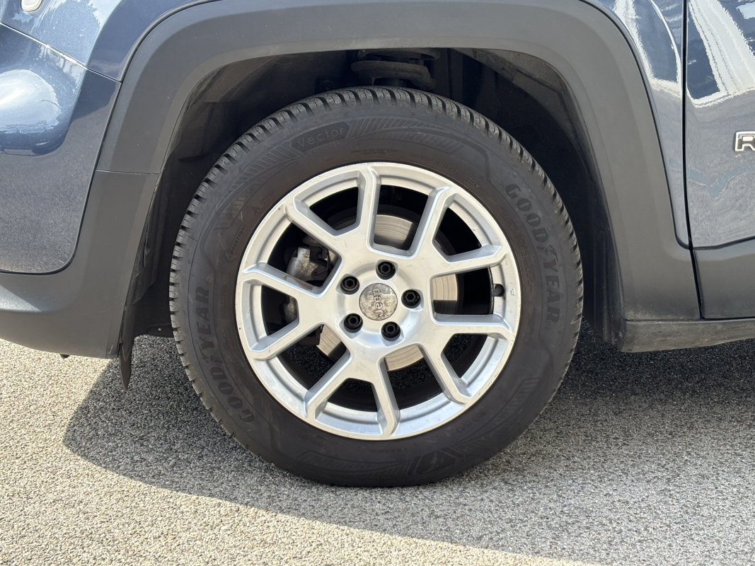 Jeep Renegade — 26