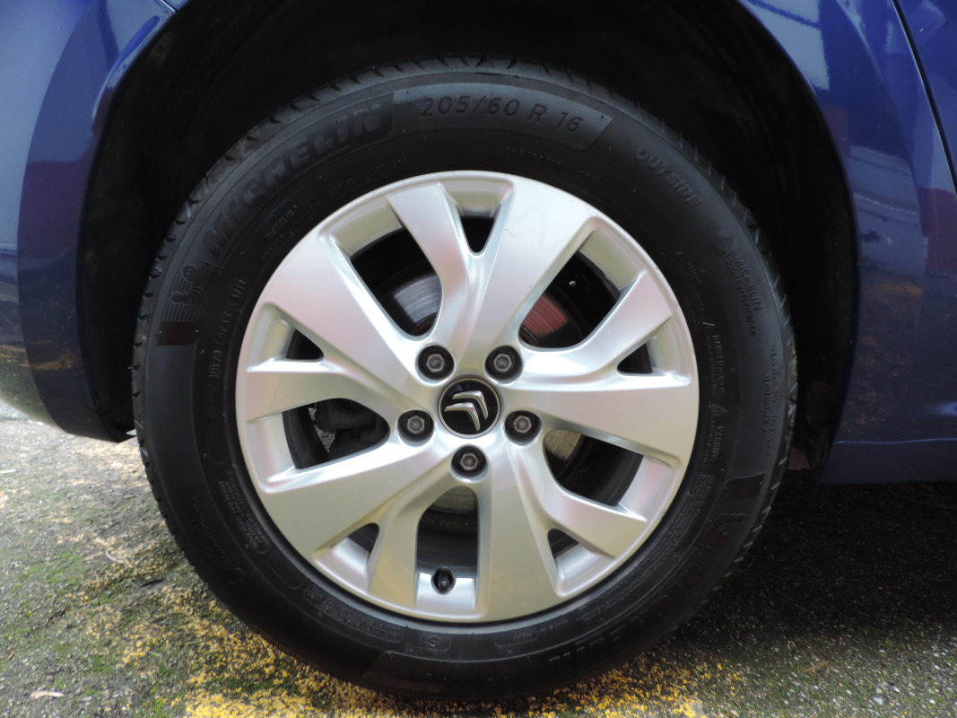 Citroen C4 Picasso — 35