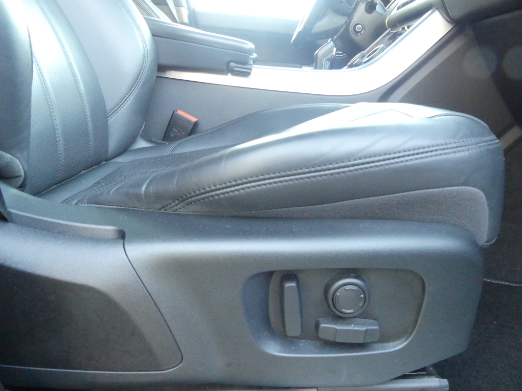Land Rover Range Rover Sport — 24