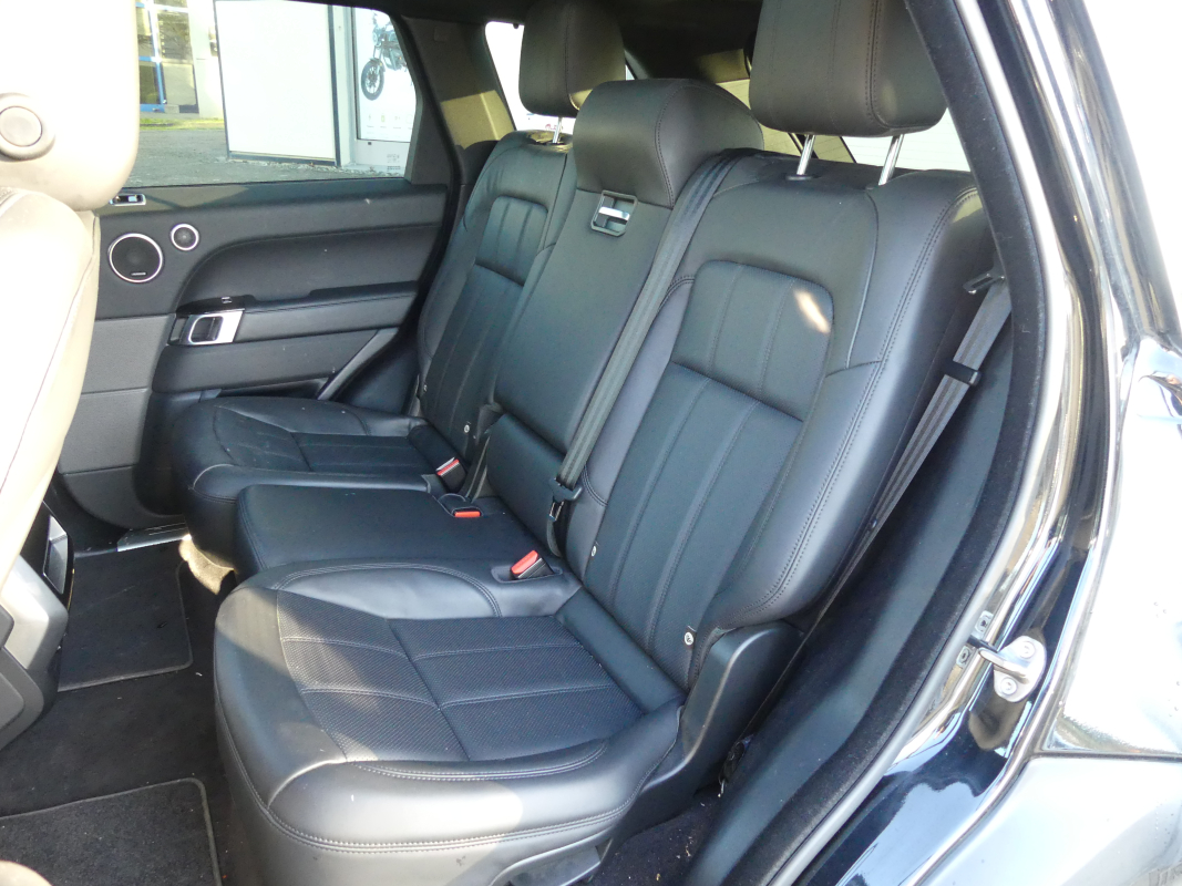 Land Rover Range Rover Sport — 15