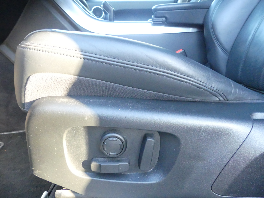 Land Rover Range Rover Sport — 25