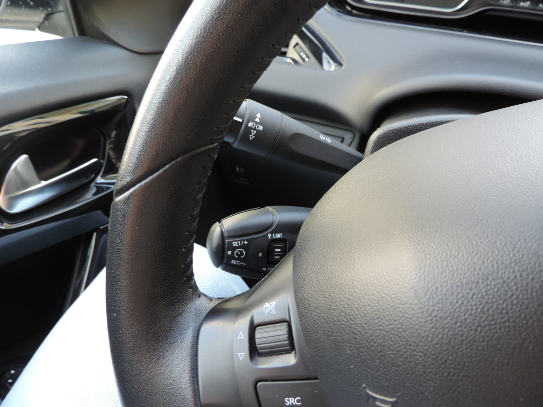 Peugeot 208 — 22