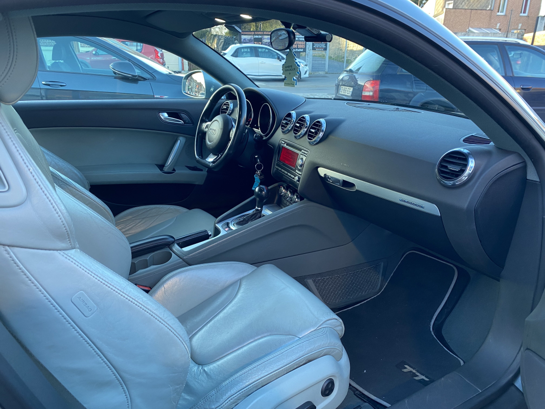 Audi TT — 12