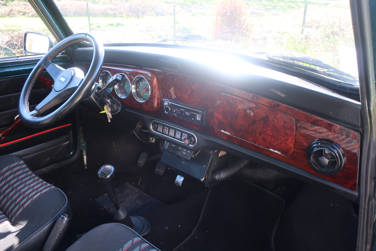 Mini Mini — 12