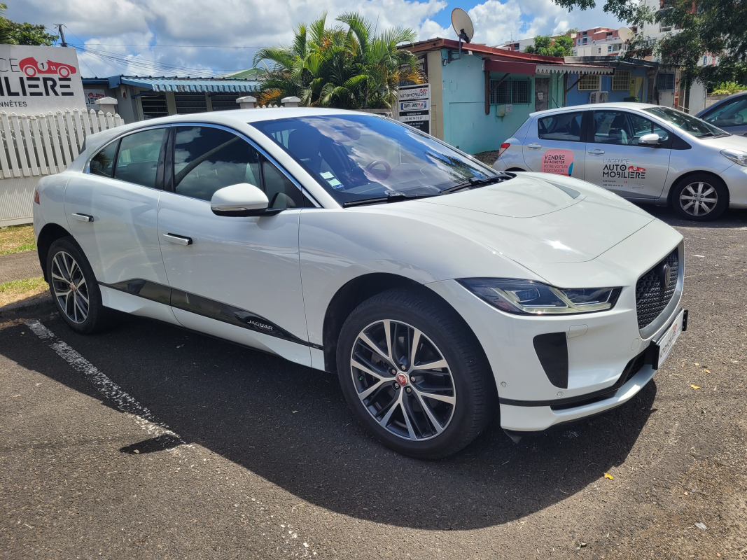 Jaguar I-Pace — 10