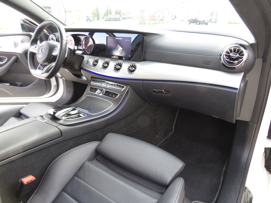 Mercedes Classe E Coupe — 13