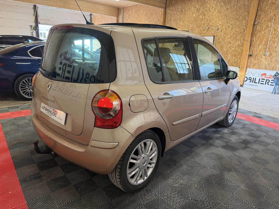 Renault Modus — 5