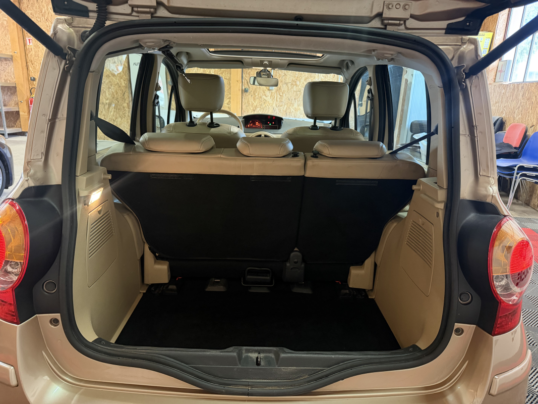 Renault Modus — 21