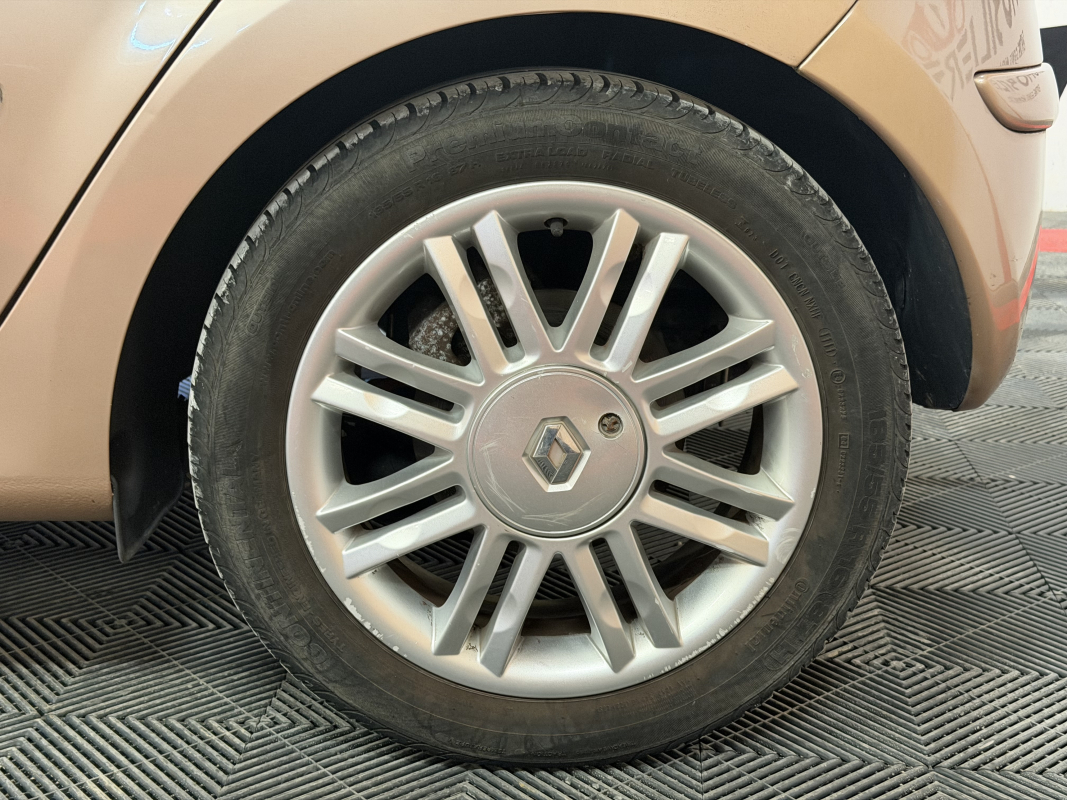 Renault Modus — 22