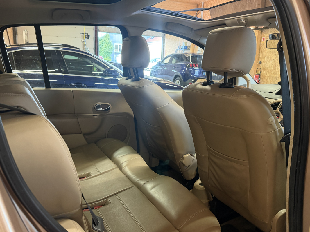 Renault Modus — 20