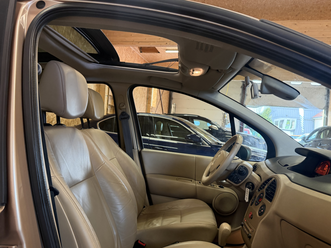 Renault Modus — 13