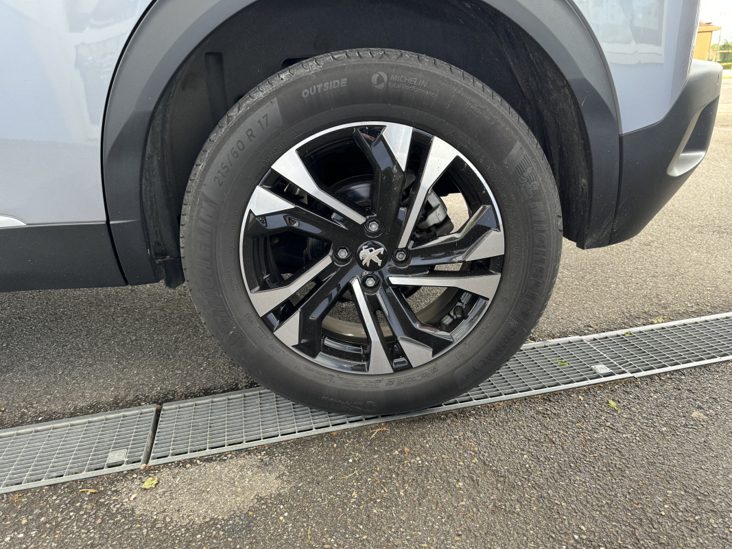 Peugeot 2008 — 34