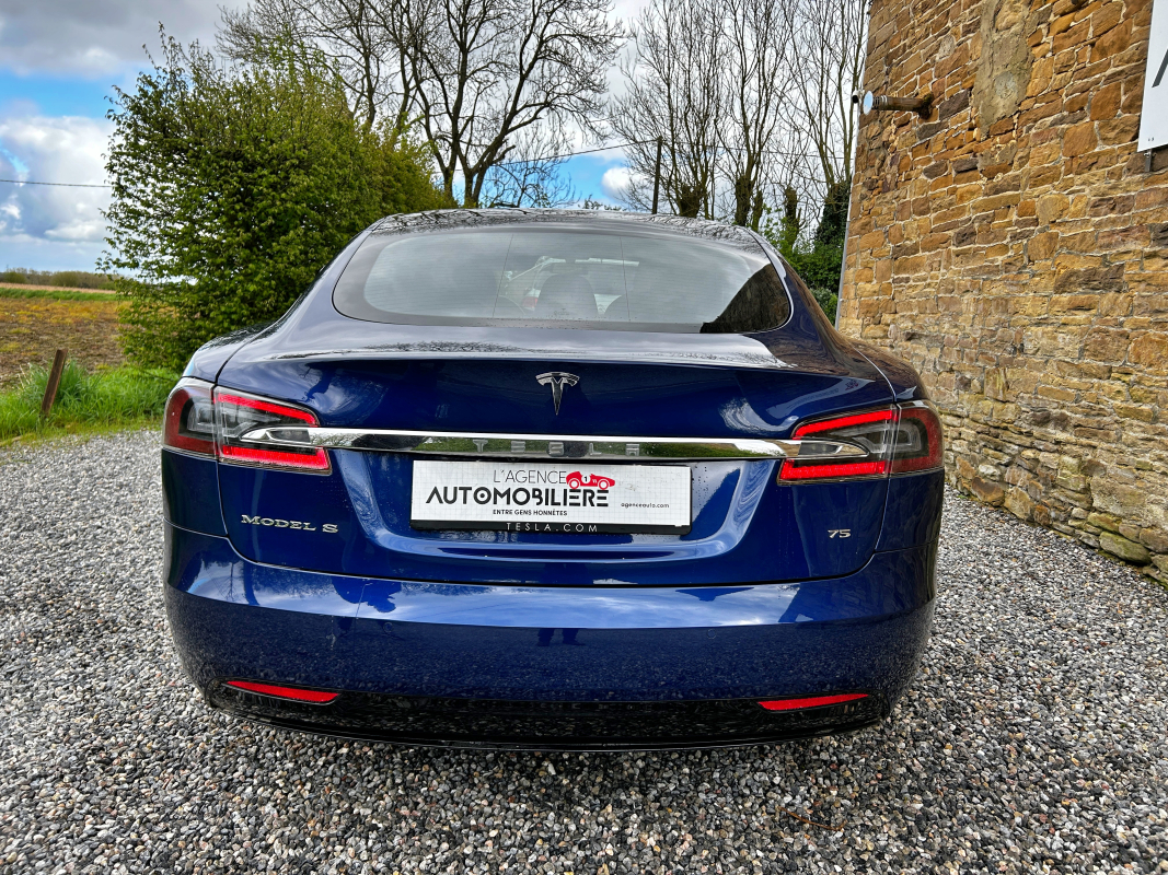 Tesla Model S — 8