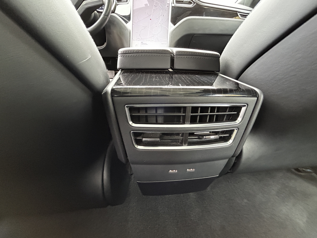 Tesla Model S — 25
