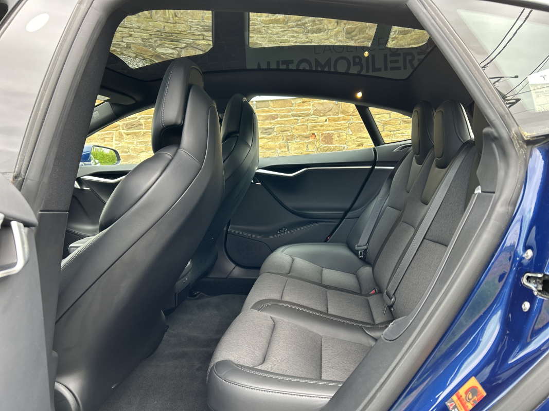 Tesla Model S — 15
