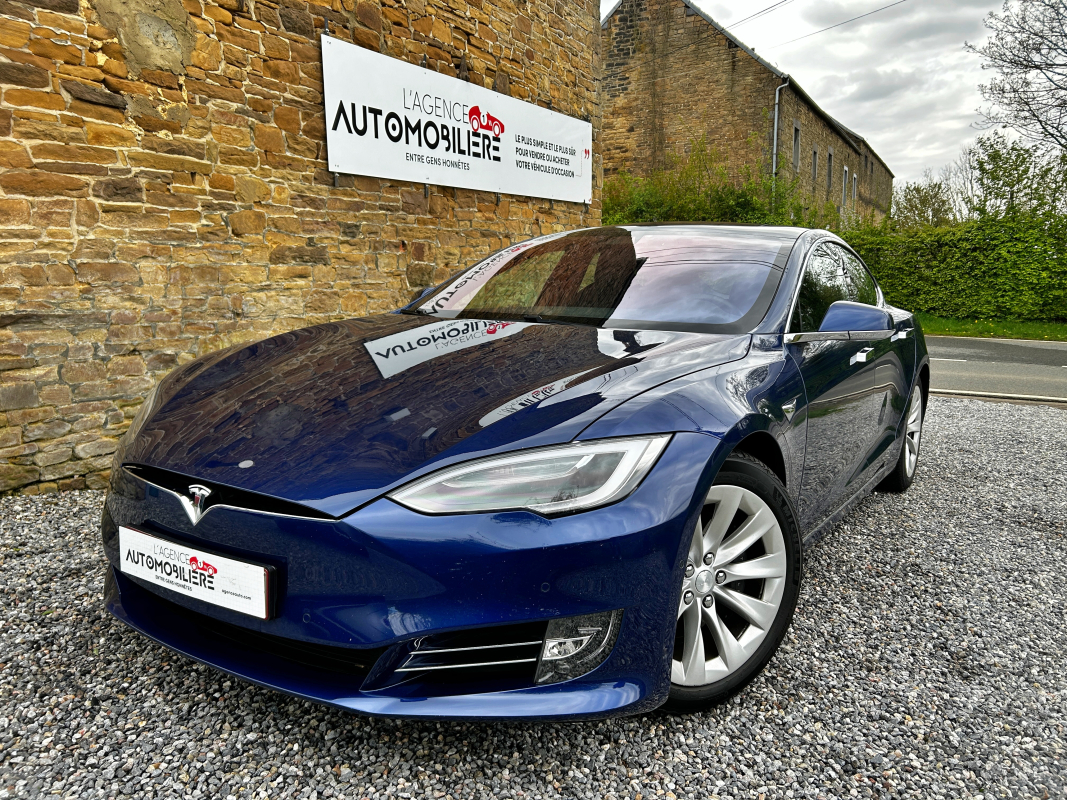Tesla Model S — 2