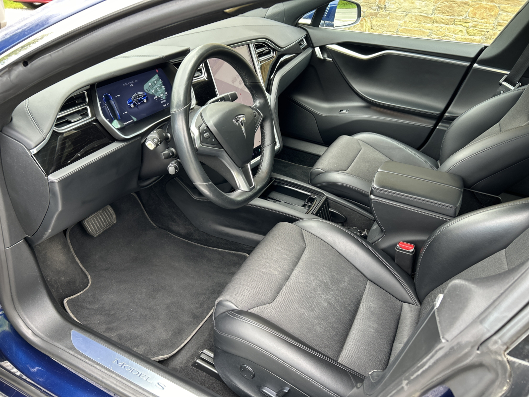 Tesla Model S — 14
